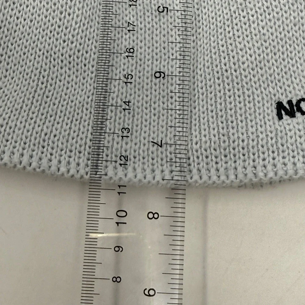 The North Face Light Grey Knit Fleece Lined Beanie Skull Cap Embroidered Logo